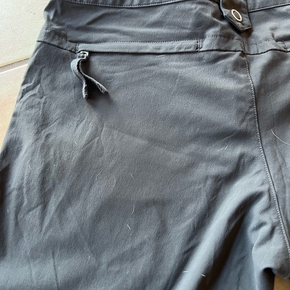 Lucy brand size 6 Capri - Picture 6 of 6